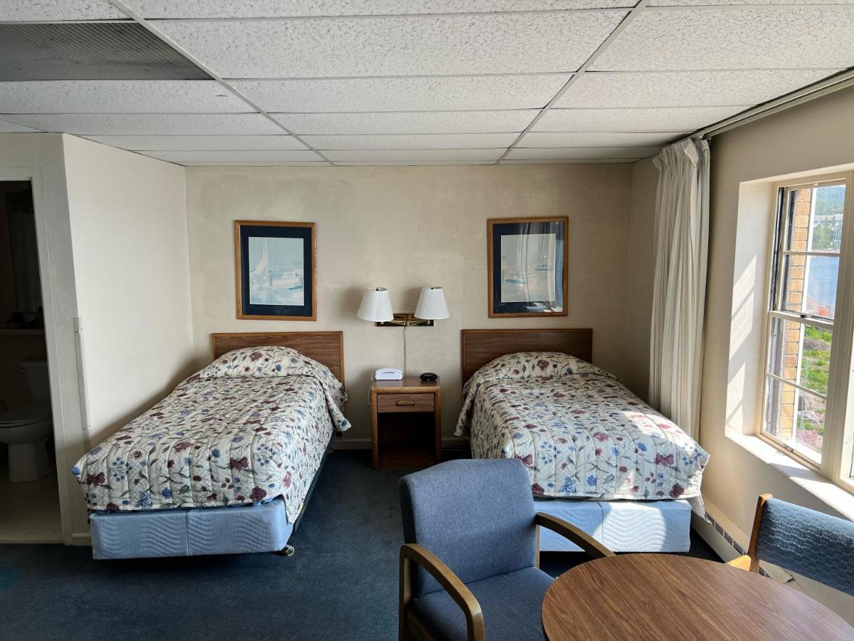 Shoreline Inn Grand Marais Eksteriør bilde