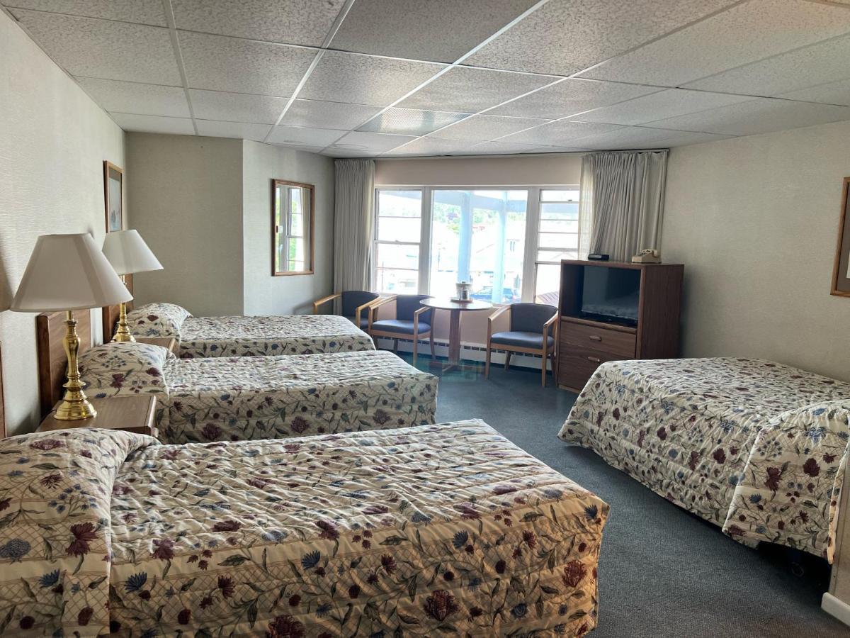 Shoreline Inn Grand Marais Eksteriør bilde